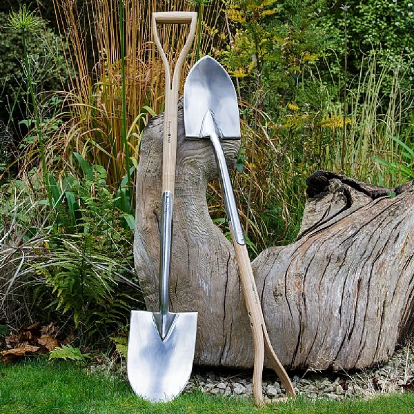 Burgon & Ball RHS Mens Stainless Steel Groundbreaker Spade 2 Burgon & Ball RHS Mens Stainless Steel Groundbreaker Spade - Image 2